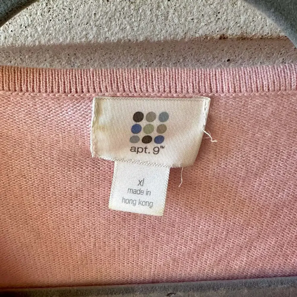 Apt. 9 Women's V-Neck Pink and White Argyle Knit Sweater, Size XL